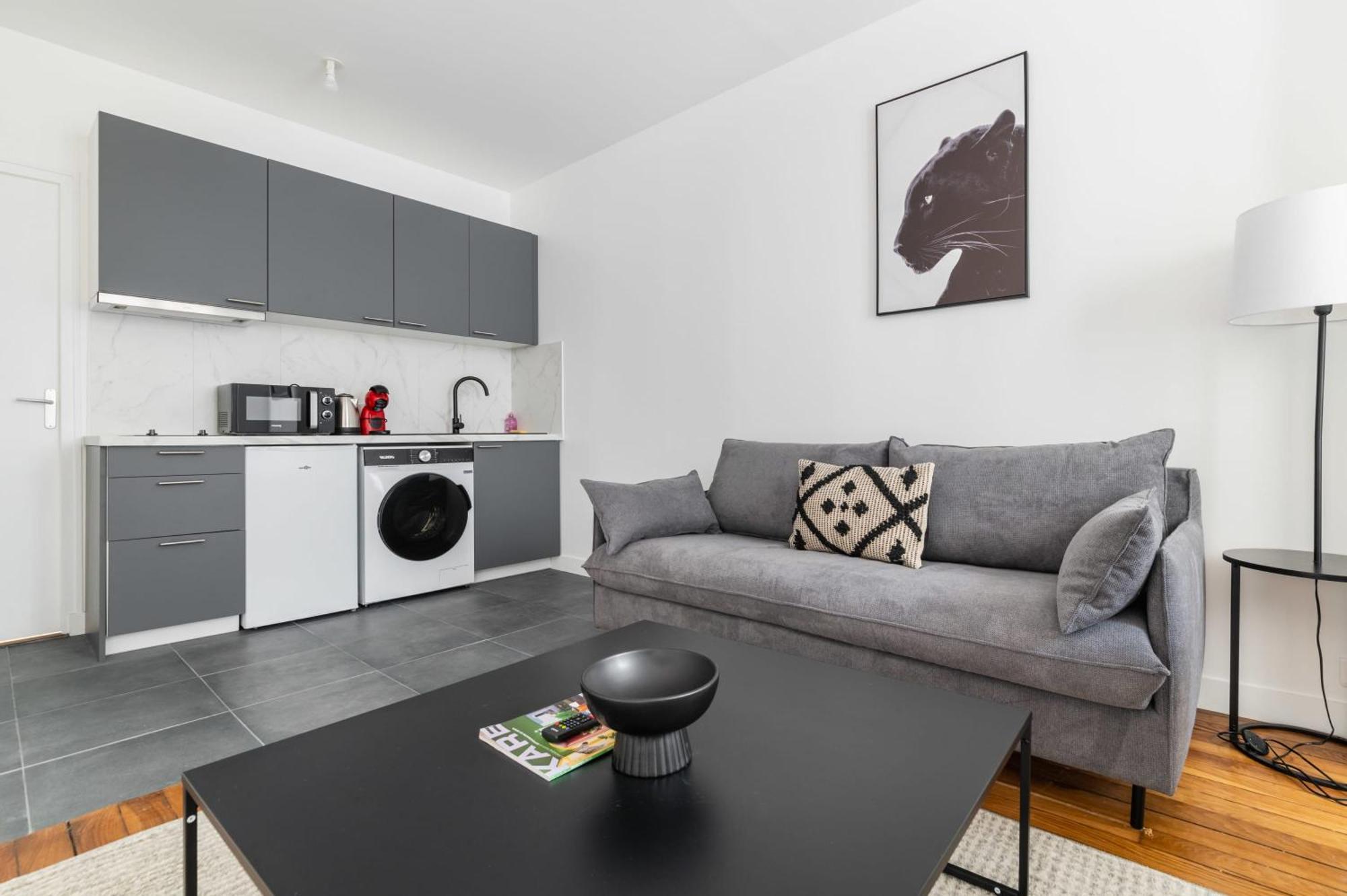 2 Pieces Refait Neuf Metro Jaures - Paris 19 - 4P - Flat-Guest Appartement Buitenkant foto