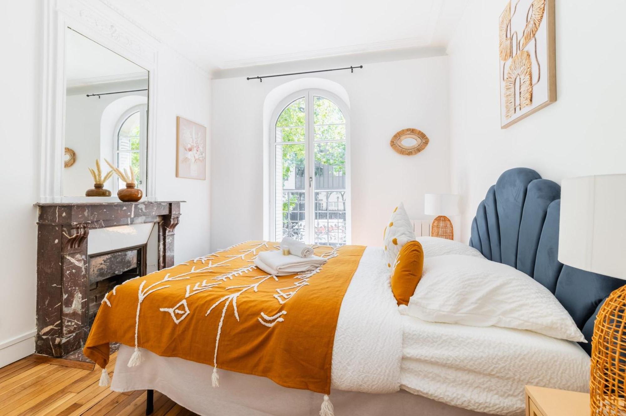 2 Pieces Refait Neuf Metro Jaures - Paris 19 - 4P - Flat-Guest Appartement Buitenkant foto