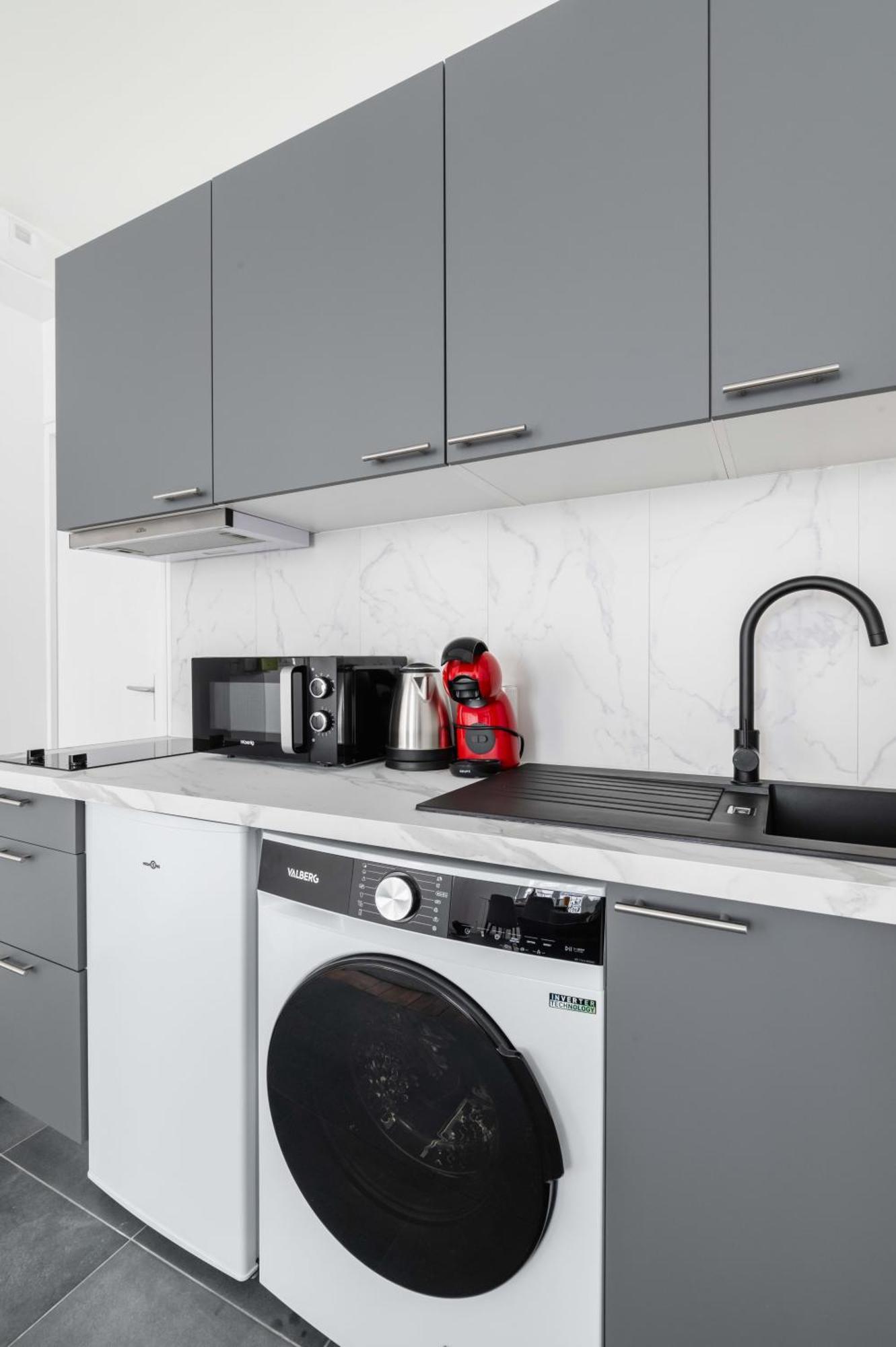 2 Pieces Refait Neuf Metro Jaures - Paris 19 - 4P - Flat-Guest Appartement Buitenkant foto
